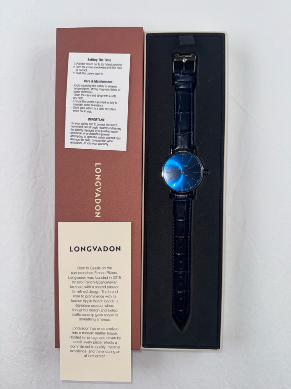 Longvadon Classic Bleu Nuit Men's 40mm Quartz Watch Blue Leather Strap NIB